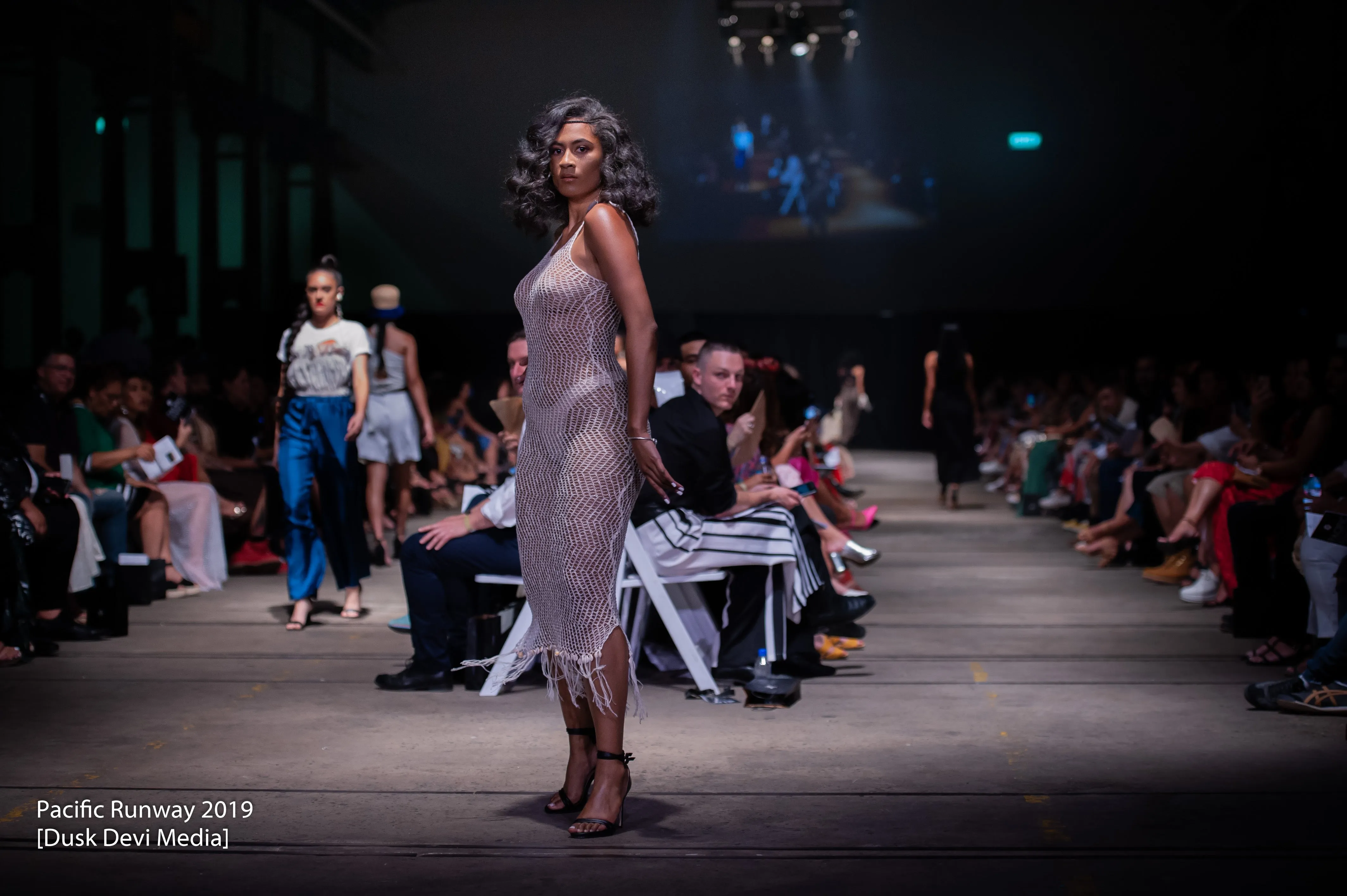 NIRUT LACE DRESS