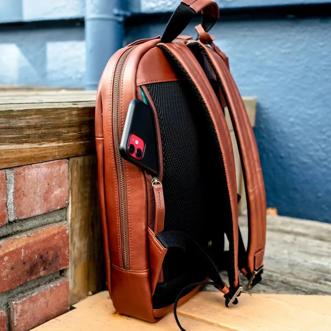 Zemp Charles Leather Backpack (S) | Black